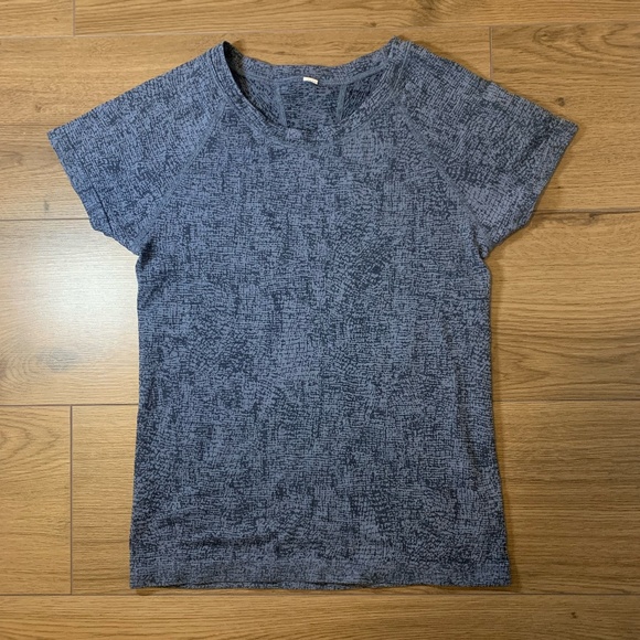 athleta momentum seamless tee - Picture 1 of 3